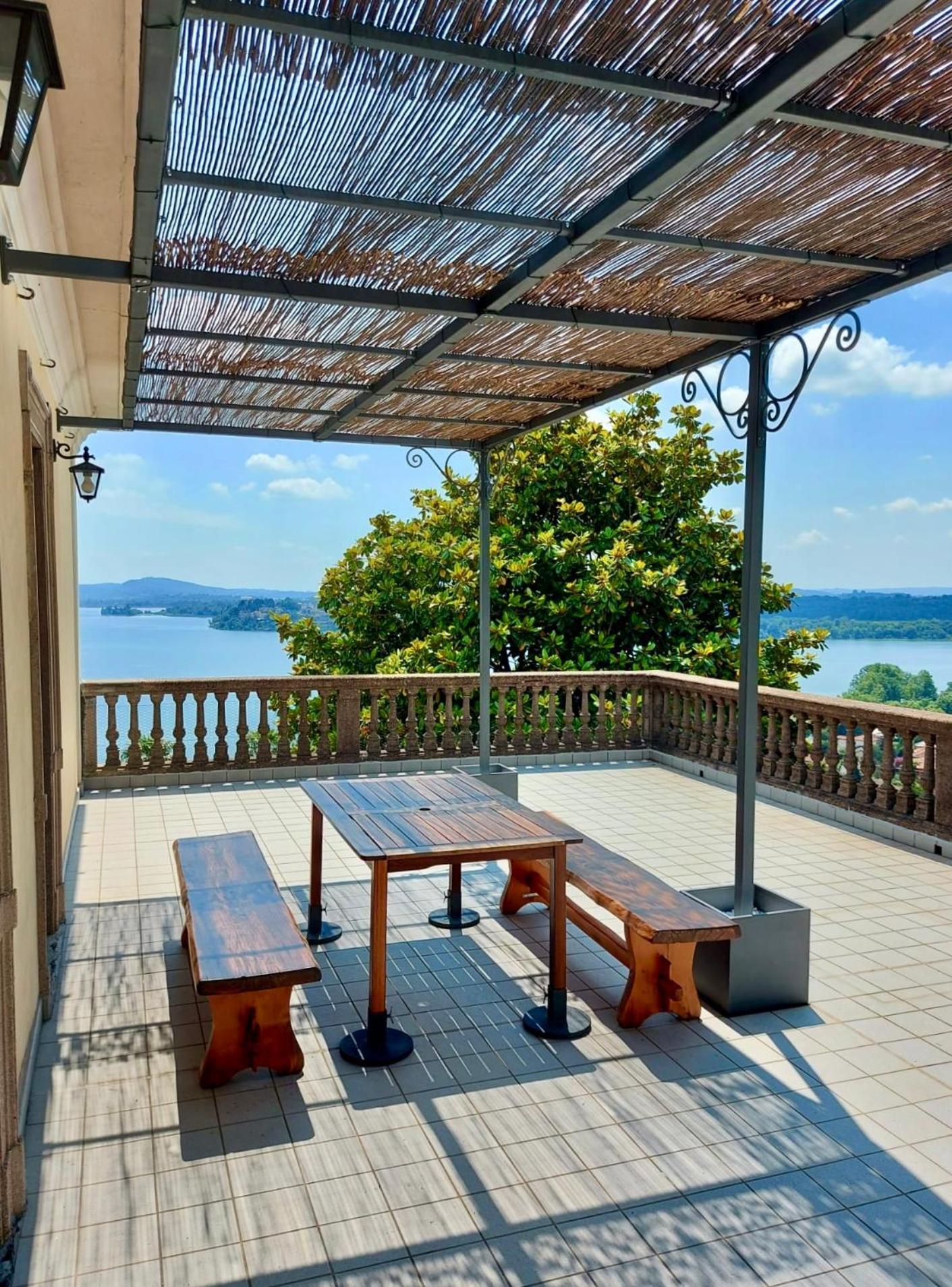 Terrazza Mirabella Apartman Gavirate Kültér fotó
