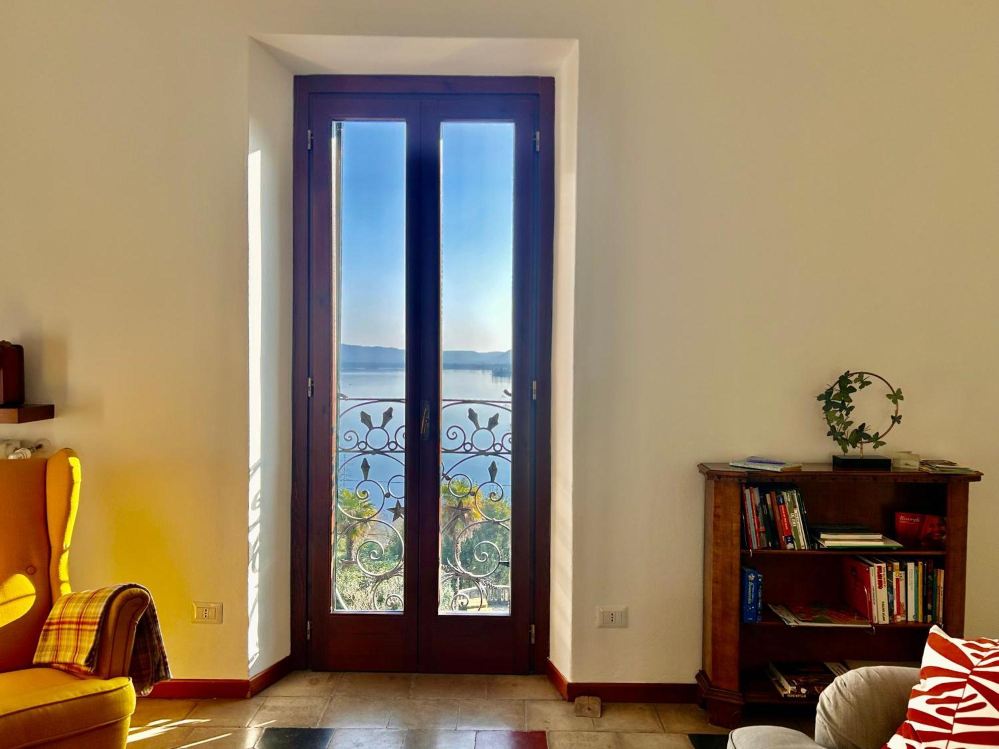 Terrazza Mirabella Apartman Gavirate Kültér fotó